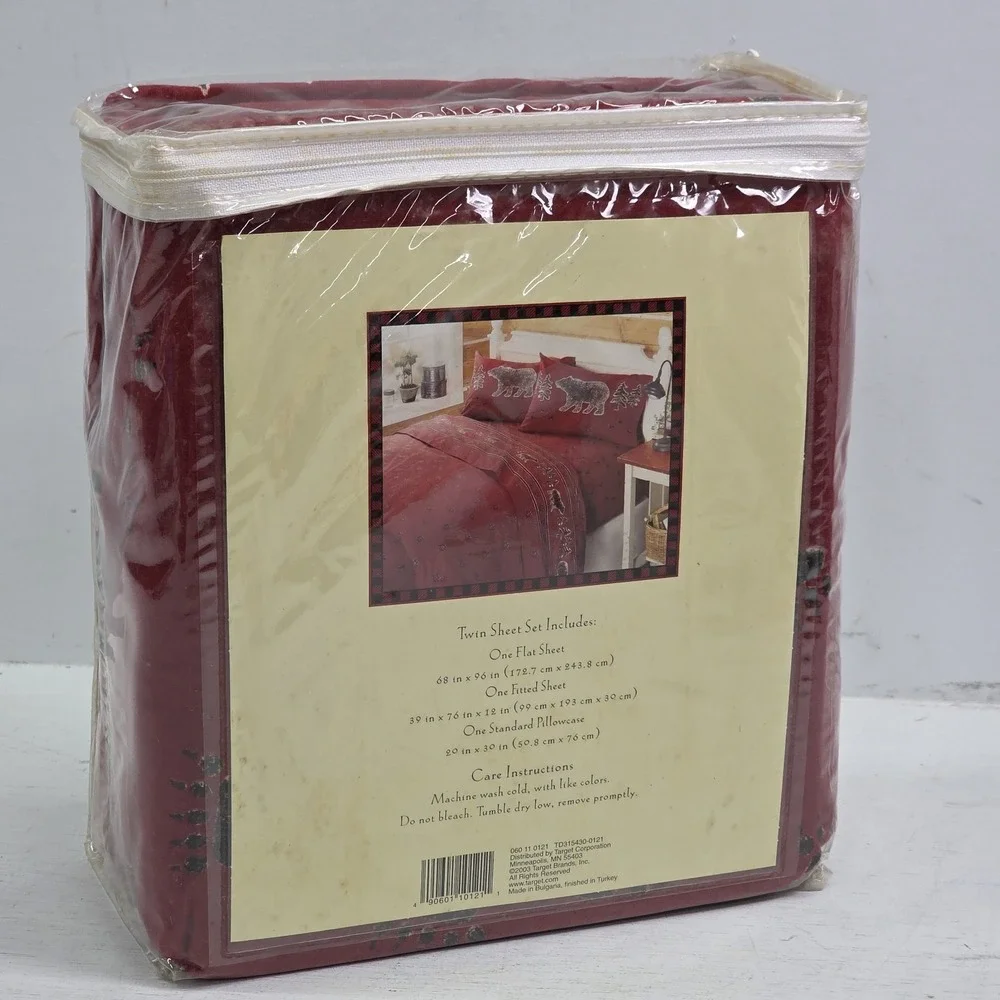 Woolrich Holiday Red Flannel Twin Sheet Set Christmas Outdoor Lodge Cabin Bear